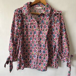 Boutique This Just In Clothing 100% Cotton Floral Button Down Top